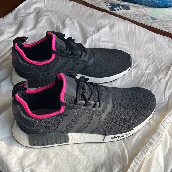 Adidas nmd r1 - Picture 2 of 6